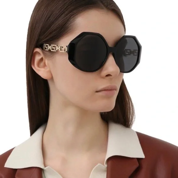 Versace | Accessories | New Versace Ve4395 Gb87 Sunglasses  display picture 3